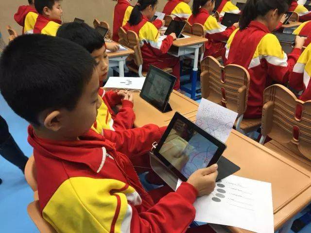 【教学研讨】借助平板教学 改变学习方式——金二小“基于手持移动终端的云学习方式研究”教学课例研讨会侧记